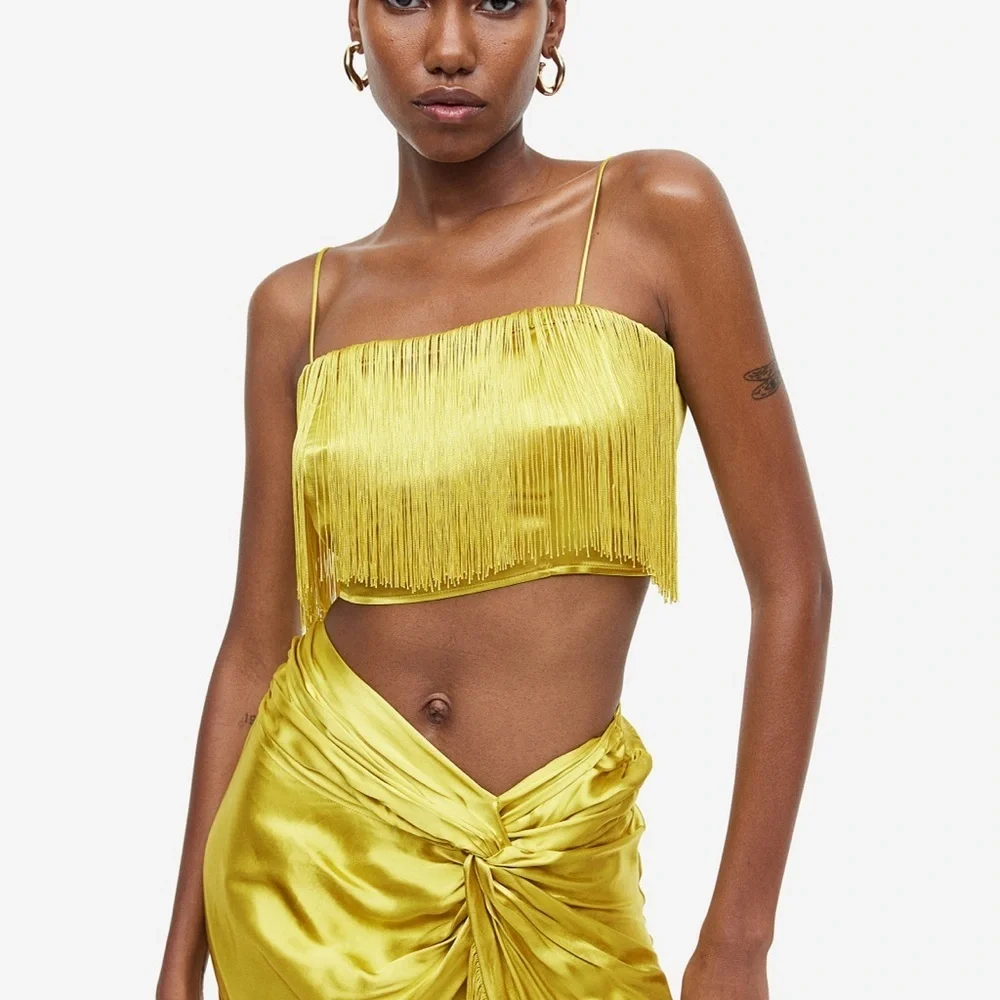 Fringe satin top - Picture 2 of 5